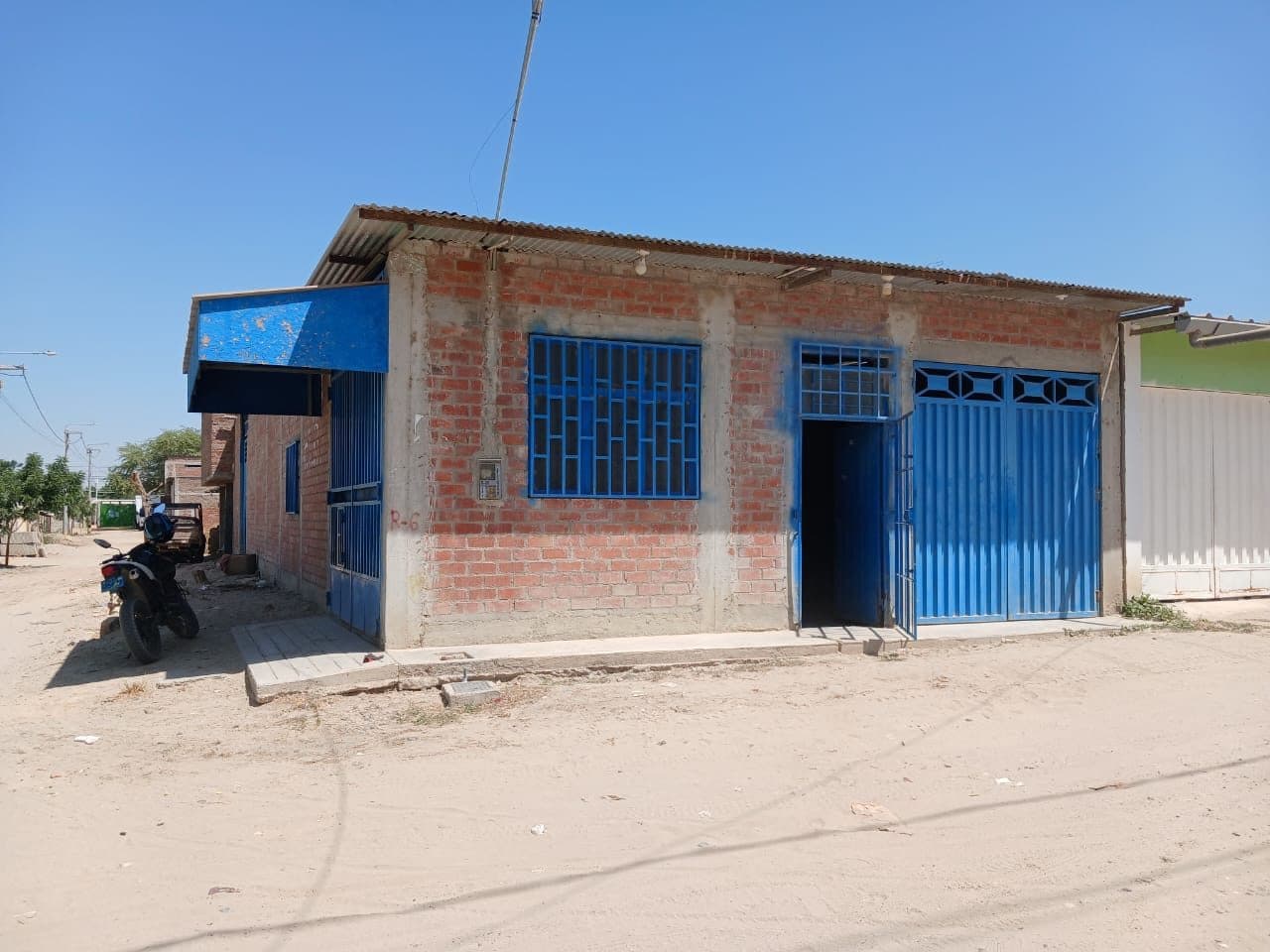 CASA UPIS VILLA CHULUCANAS CASTILLA