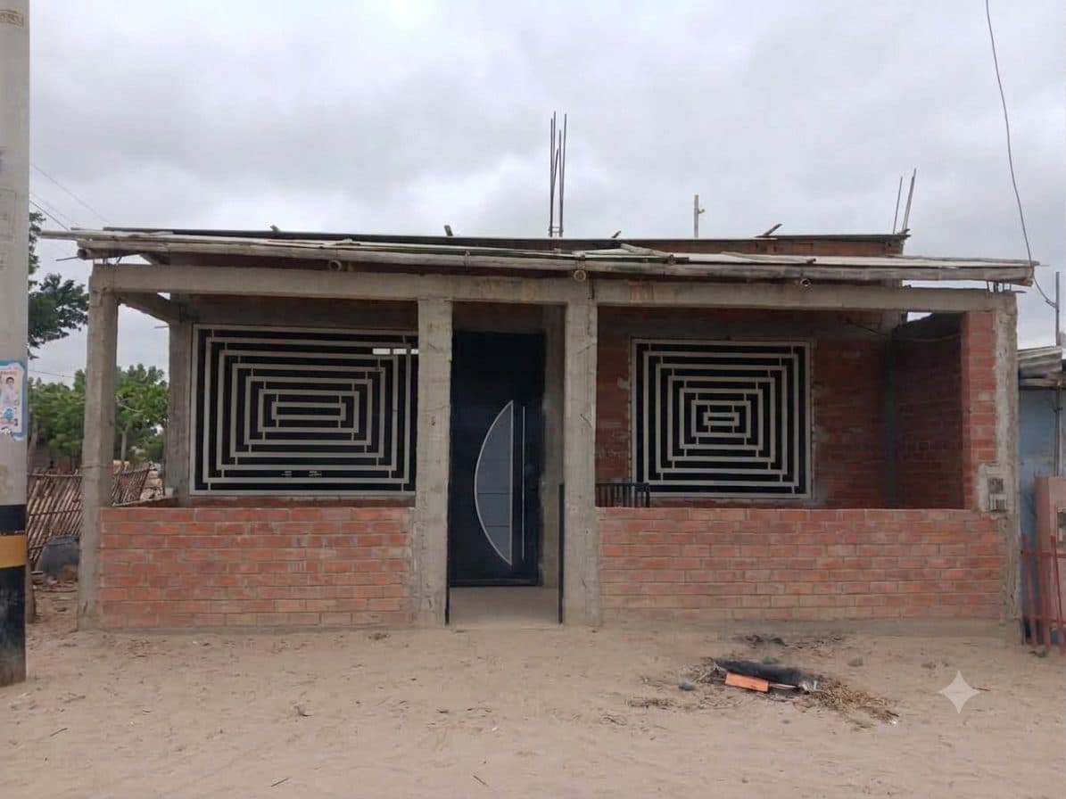 CASA EN VENTA A.H LOS LIBERTADORES CASTILLA
