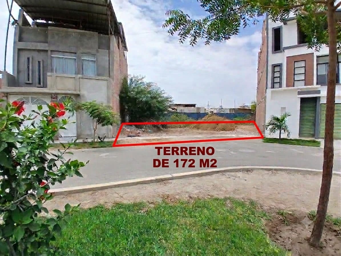 TERRENO EN URB LA PLANICIE